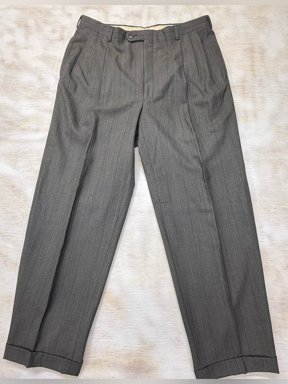 Christian Dior Triple Pleated 34x30.5 Men's Gray Tailored Dress Pants